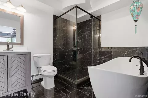 Bath - 4049 Blue River Dr, St. Clair, MI 48079 photo 1 of 3