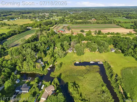 View/Area - 4539 Parker Dr, Howell, MI 48843 photo 2 of 3