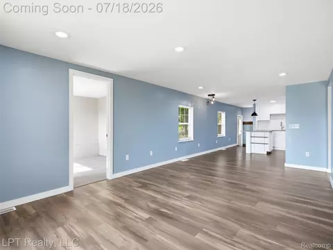 Living - 4539 Parker Dr, Howell, MI 48843 photo 5 of 6