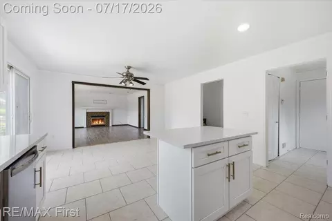 50443 Middle River Dr, Macomb, MI 48044 photo 22