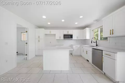 50443 Middle River Dr, Macomb, MI 48044 photo 19