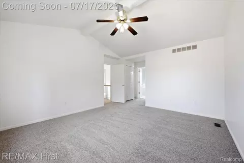 50443 Middle River Dr, Macomb, MI 48044 photo 32