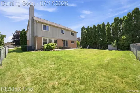 50443 Middle River Dr, Macomb, MI 48044 photo 46