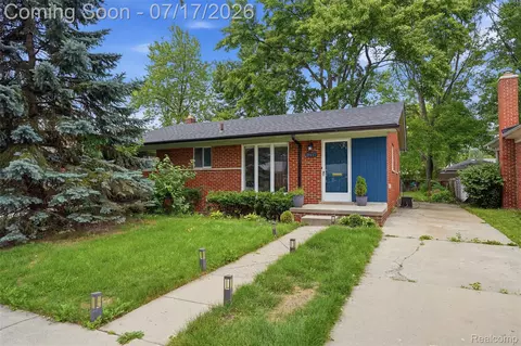 29697 Spoon, Madison Heights, MI 48071