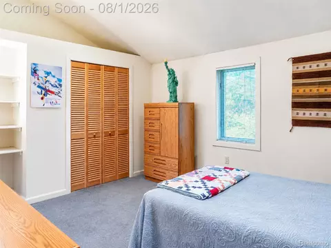 Bedroom - 28966 Sibley Rd, Romulus, MI 48174 photo 6 of 10
