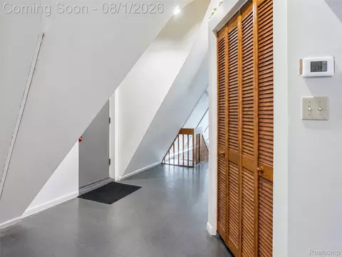 Entry Way - 28966 Sibley Rd, Romulus, MI 48174 photo 1 of 5
