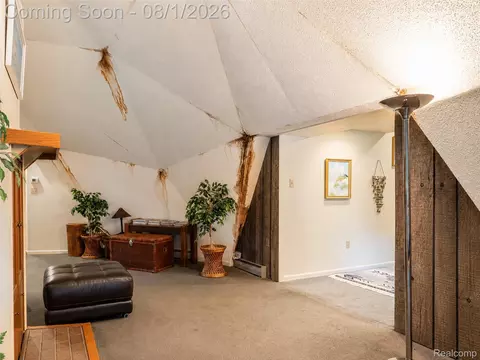 Entry Way - 28966 Sibley Rd, Romulus, MI 48174 photo 4 of 5