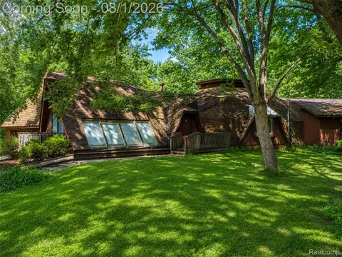 Exterior - 28966 Sibley Rd, Romulus, MI 48174 photo 3 of 12