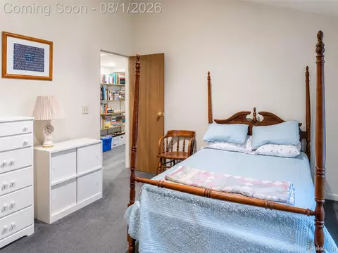 Bedroom - 28966 Sibley Rd, Romulus, MI 48174 photo 5 of 10