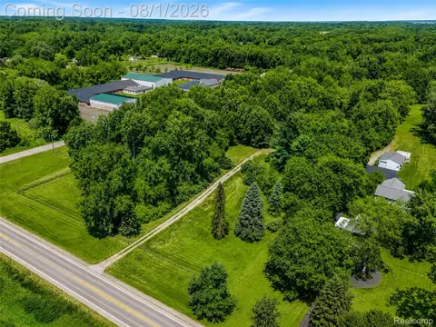 View/Area - 28966 Sibley Rd, Romulus, MI 48174 photo 2 of 6