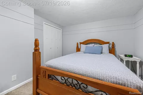 21699 Brookside North Dr, Macomb, MI 48044 photo 24