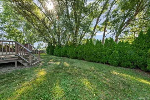 21699 Brookside North Dr, Macomb, MI 48044 photo 26