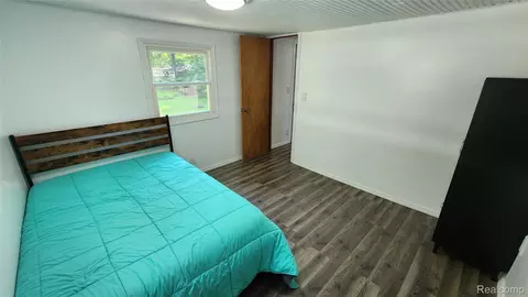 Bedroom - 4314 Taral Terrace Dr, Sims, MI 48703 photo 2 of 2