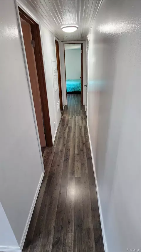 Entry Way - 4314 Taral Terrace Dr, Sims, MI 48703 photo 1 of 1