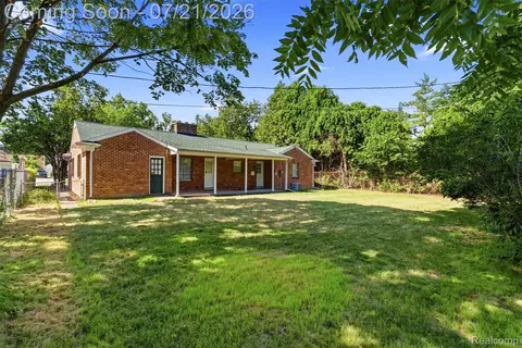 Exterior - 1815 E 2nd St, Flint, MI 48503 photo 6 of 6