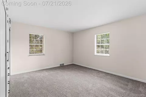 Bedroom - 1815 E 2nd St, Flint, MI 48503 photo 2 of 3