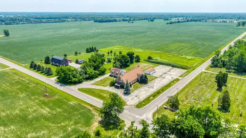 View/Area - 9735 Dolan Rd, Columbus, MI 48063 photo 4 of 6