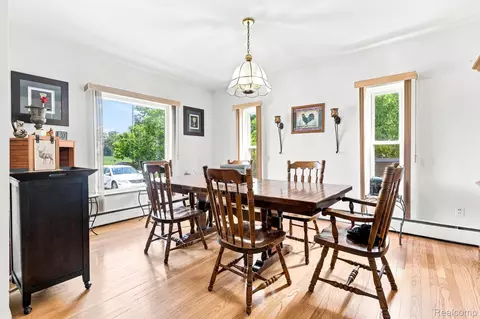 Dining - 9735 Dolan Rd, Columbus, MI 48063 photo 1 of 2
