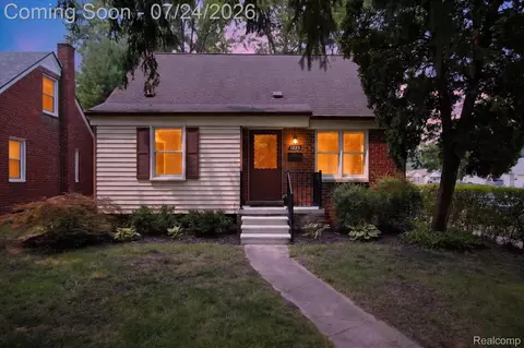 3225 N Altadena Ave, Royal Oak, MI 48073