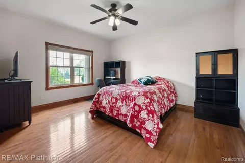 Bedroom - 8922 Mcclements Rd, Brighton, MI 48114 photo 1 of 3