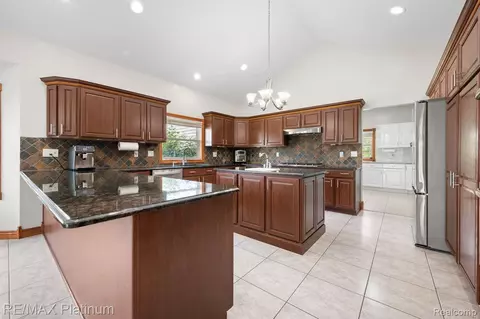Kitchen - 8922 Mcclements Rd, Brighton, MI 48114 photo 1 of 5