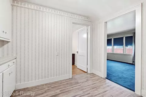Entry Way - 13599 S Huron River Dr, Romulus, MI 48174 photo 1 of 2