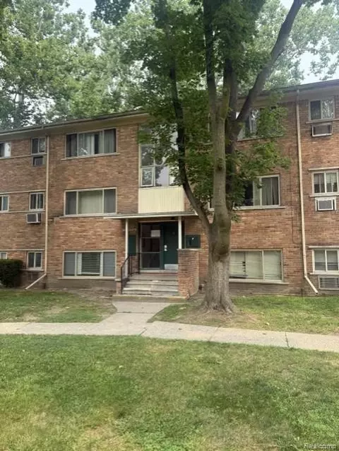 17274 Bentler St #45, Detroit, MI 48219