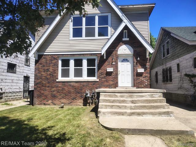 9186 Steel St, Detroit, MI 48228