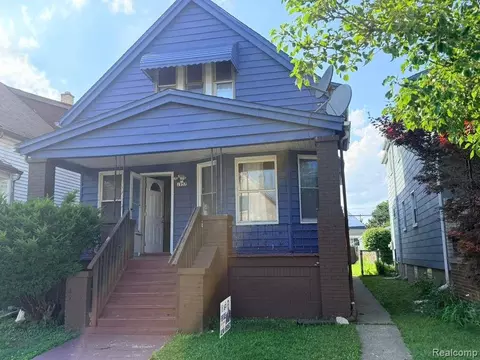 1957 Yemans St, Hamtramck, MI 48212