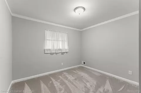 Bedroom - 7120 Jackson Ave, Taylor, MI 48180 photo 2 of 4