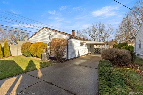 Exterior - 7120 Jackson Ave, Taylor, MI 48180 photo 1 of 1