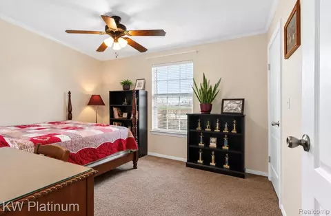 Bedroom - 24494 Edwin, Flat Rock, MI 48134 photo 5 of 6