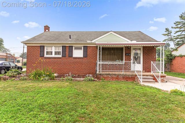 31535 Rush St, Garden City, MI 48135