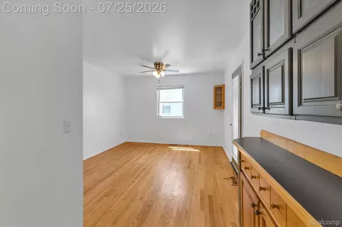 Living - 2630 Queen St, Dearborn, MI 48124 photo 4 of 4