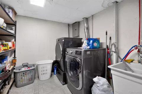 Other - 2708 Roundtree Dr, Troy, MI 48083 photo 6 of 8