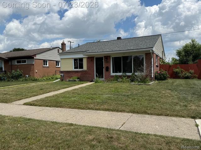 205 Shotka St, Westland, MI 48186