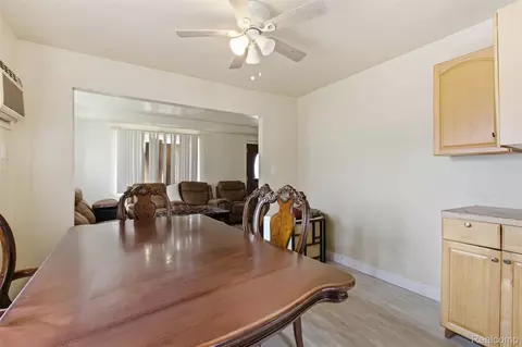 Dining - 6011 Washington St, Romulus, MI 48174 photo 1 of 2