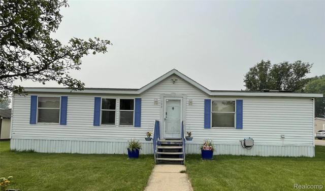 184 Chapman Br, Oxford, MI 48371