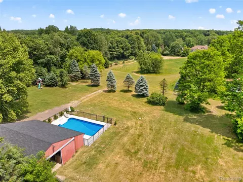 View/Area - 13635 Unadilla Rd, Unadilla, MI 48137 photo 3 of 10