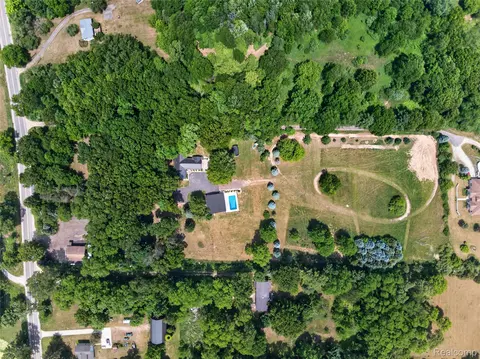 View/Area - 13635 Unadilla Rd, Unadilla, MI 48137 photo 9 of 10