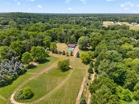 View/Area - 13635 Unadilla Rd, Unadilla, MI 48137 photo 8 of 10
