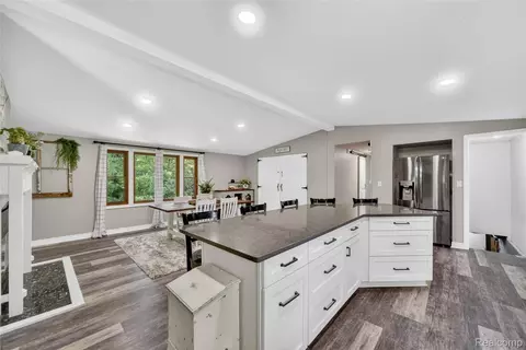 Kitchen - 13635 Unadilla Rd, Unadilla, MI 48137 photo 5 of 5
