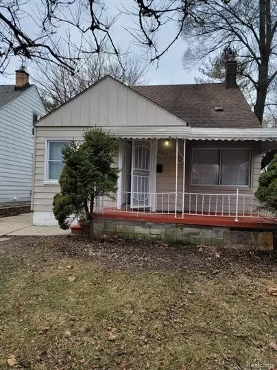 7261 Auburn St, Detroit, MI 48228