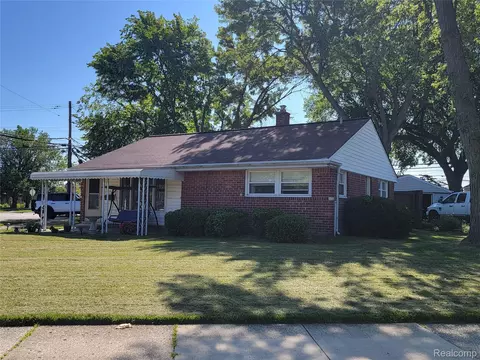 Exterior - 18511 Wendy, Riverview, MI 48193 photo 1 of 5