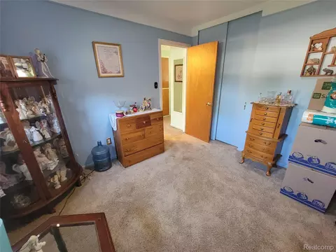 Bedroom - 18511 Wendy, Riverview, MI 48193 photo 3 of 3