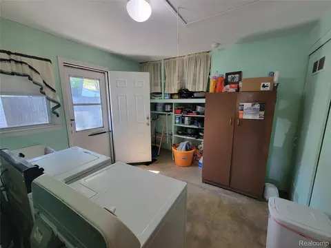 Other - 18511 Wendy, Riverview, MI 48193 photo 4 of 10