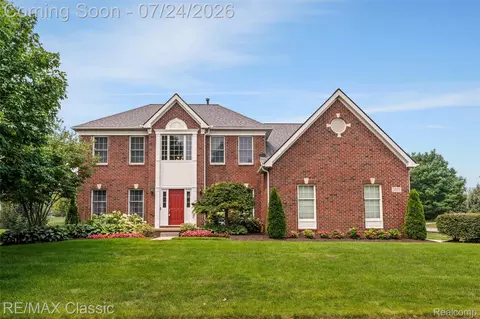 24859 Terra Del Mar Dr, Novi, MI 48374
