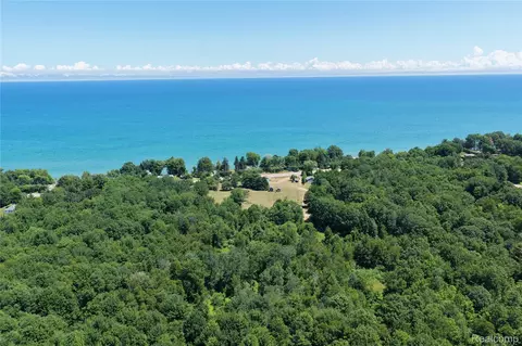 2898 Lakeshore Rd, Sanilac, MI 48401 photo 13