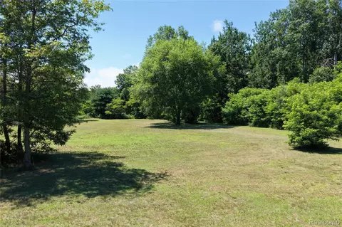 2898 Lakeshore Rd, Sanilac, MI 48401 photo 15