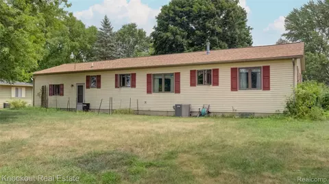 Other - 8555 Gallant Fox Trl, Flushing, MI 48433 photo 15 of 17